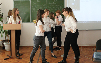 студенты
