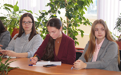 диалог на равных