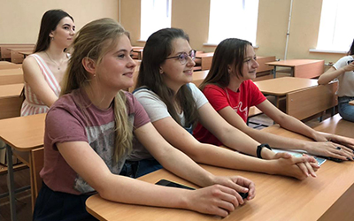 В ОмГПУ прошла Летняя академия по иностранным языкам