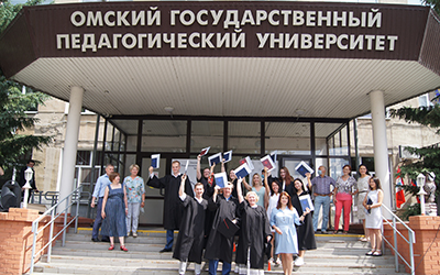 магистранты получили дипломы