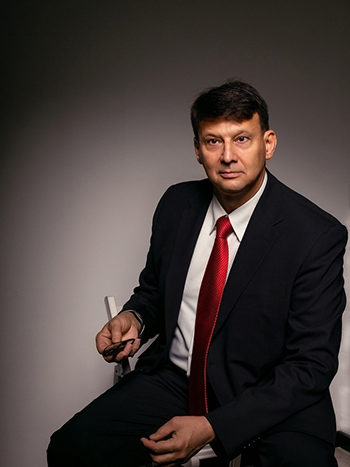 Петр Владимирович Большаник