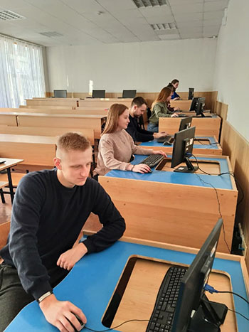 студенты ОмГПУ