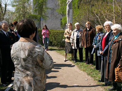 Н.В. Чекалева обращается к ветеранам ОмГПУ