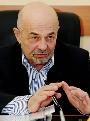 Ректор ОмГПУ К.А. Чуркин во время прямой линии по вопросам поступления