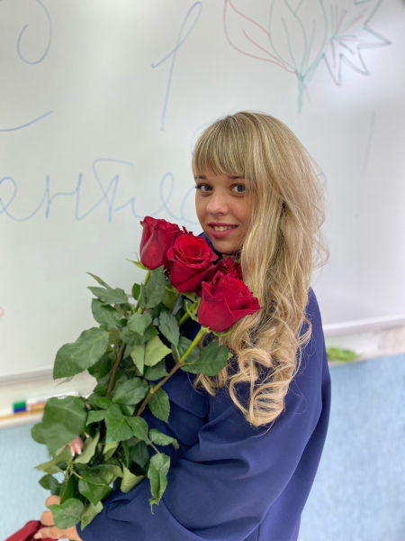 Выпускница ОмГПУ Альбина Ларионова