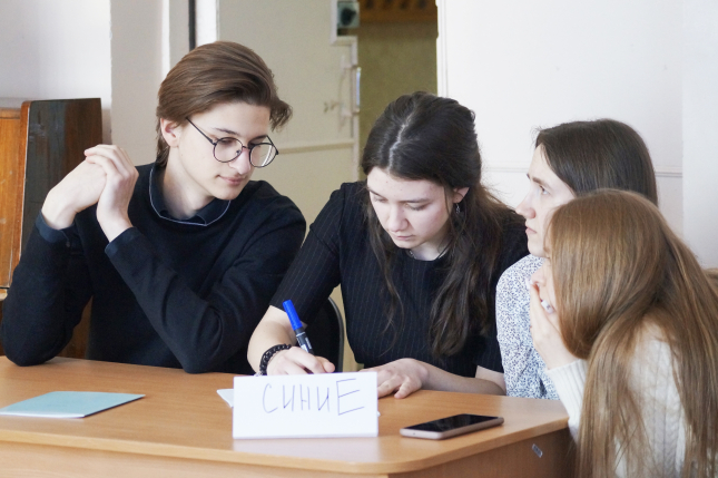 Студенты ОмГПУ познакомились с профессиональными подъязыками