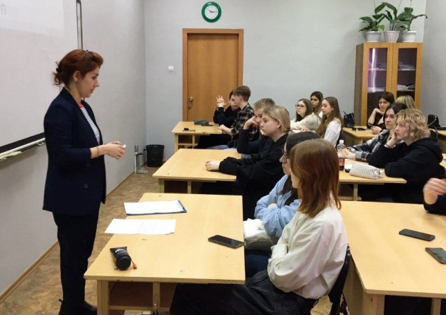 Студенты и преподаватели ОмГПУ участвуют в акции «Учёные – в школы»