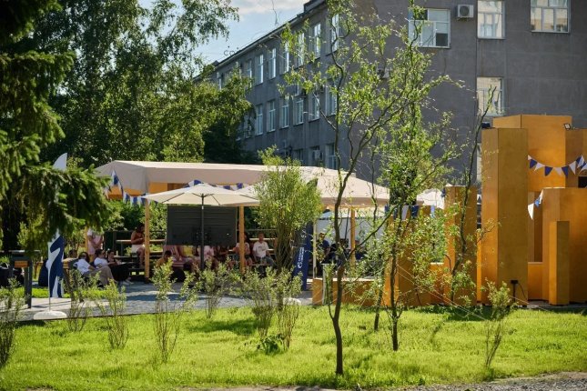 В Омске открылось новое зеленое пространство «Ветер в ивах»