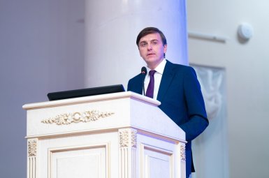 Студенты