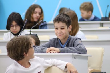 Студенты