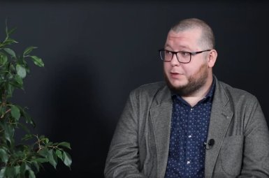 Студенты